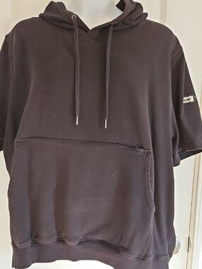 Black Short-Sleeve Hoodie with Front Pocket